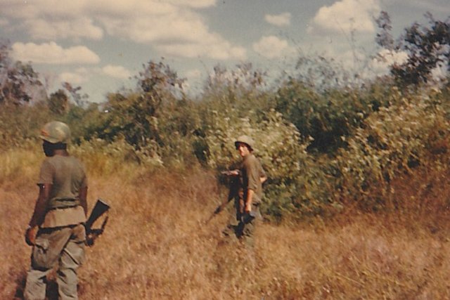 Posing while dismounted